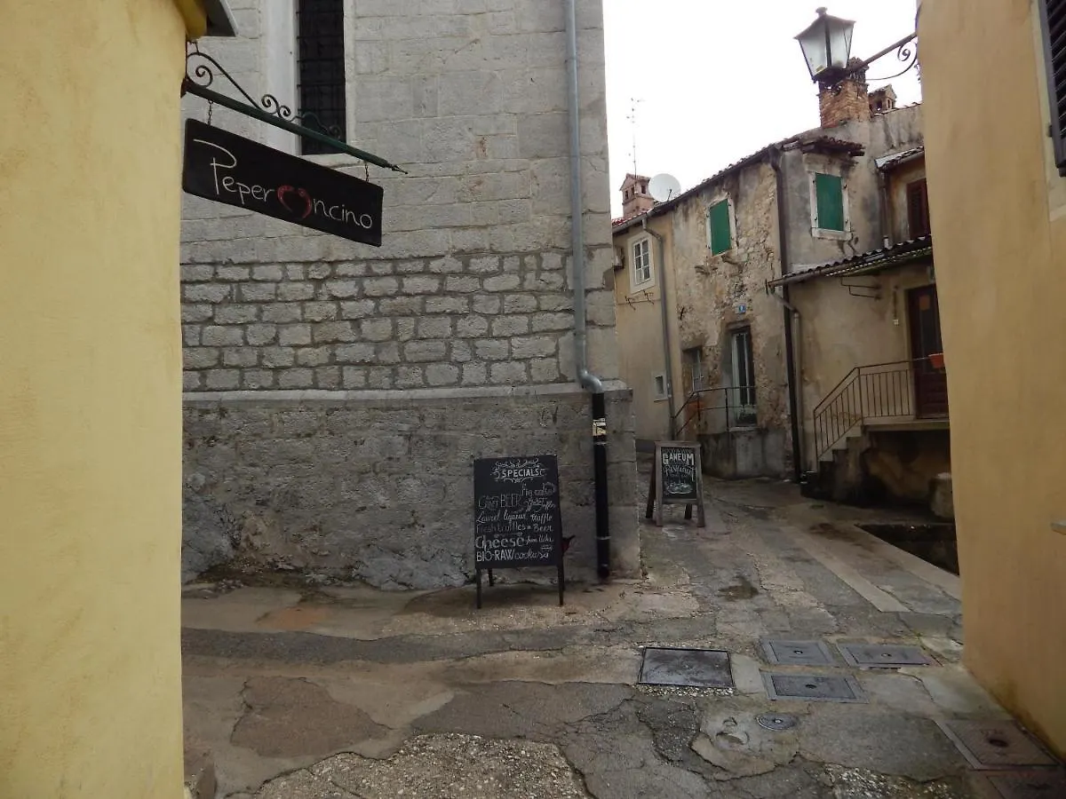 Apartment Old Town Suite Lovran Croatia