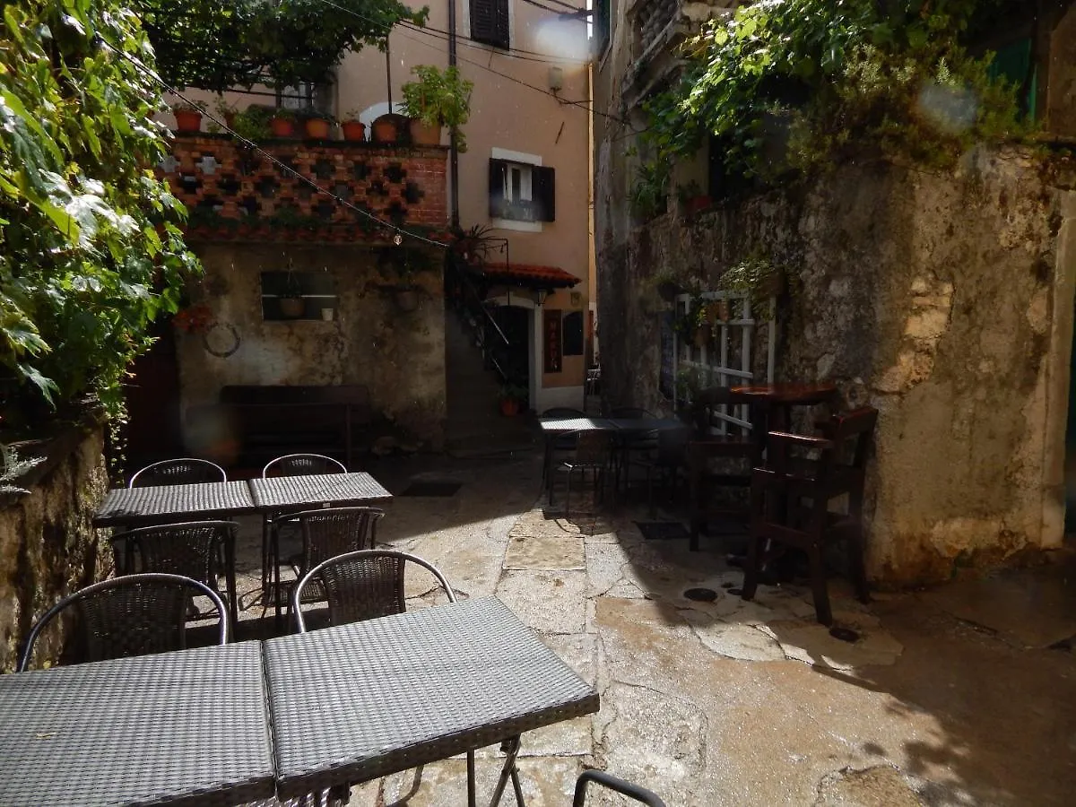 Apartment Old Town Suite Lovran